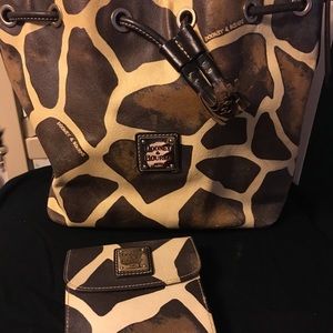 Dooney & Bourke drawstring bucketbag and wallet
